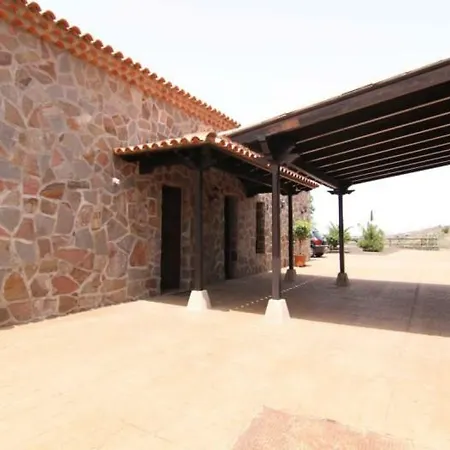 Willa Cercado Del Medio, Con Piscina Privada *
